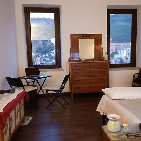 דירות טיבולי Semplicemente Casa, Via S Valerio 42 מראה חיצוני תמונה